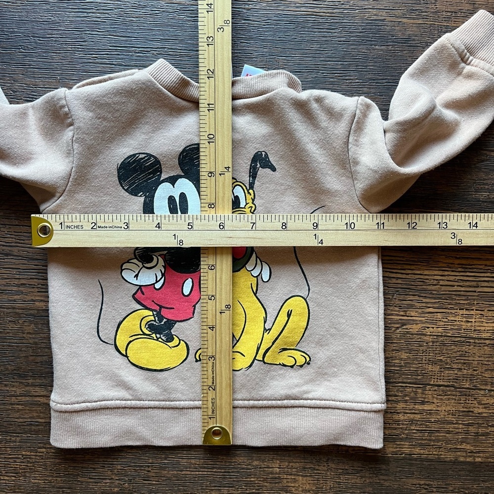 Baby Disney Junior Sweatshirt Beige Mickey Mouse 12M Button Walt Goofy Cartoon - Picture 8 of 10